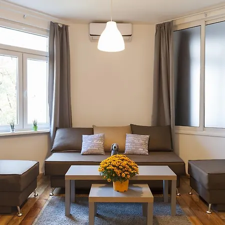 Graf Ignatiev - 3br Apartament